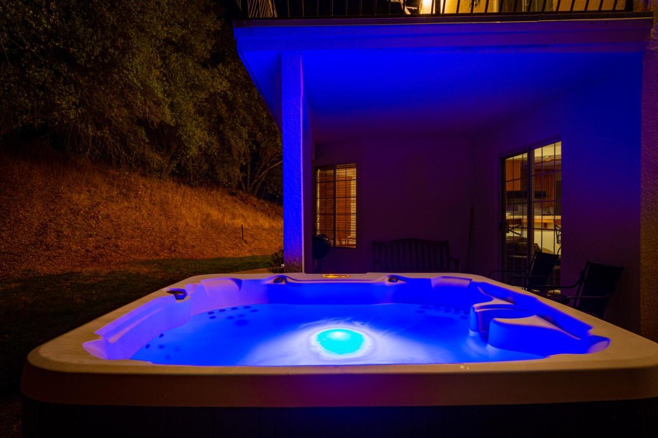 Villa Mountain Majesty With Hot Tub, Pool Table, Generator, Ev Hookup Oakhurst Exterior foto