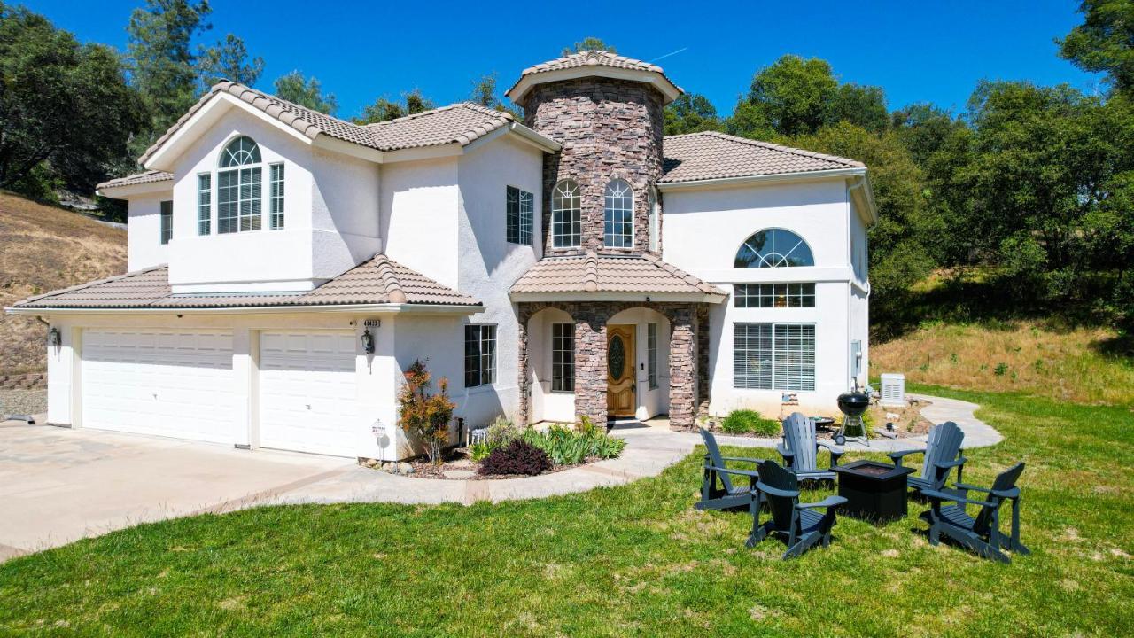 Villa Mountain Majesty With Hot Tub, Pool Table, Generator, Ev Hookup Oakhurst Exterior foto