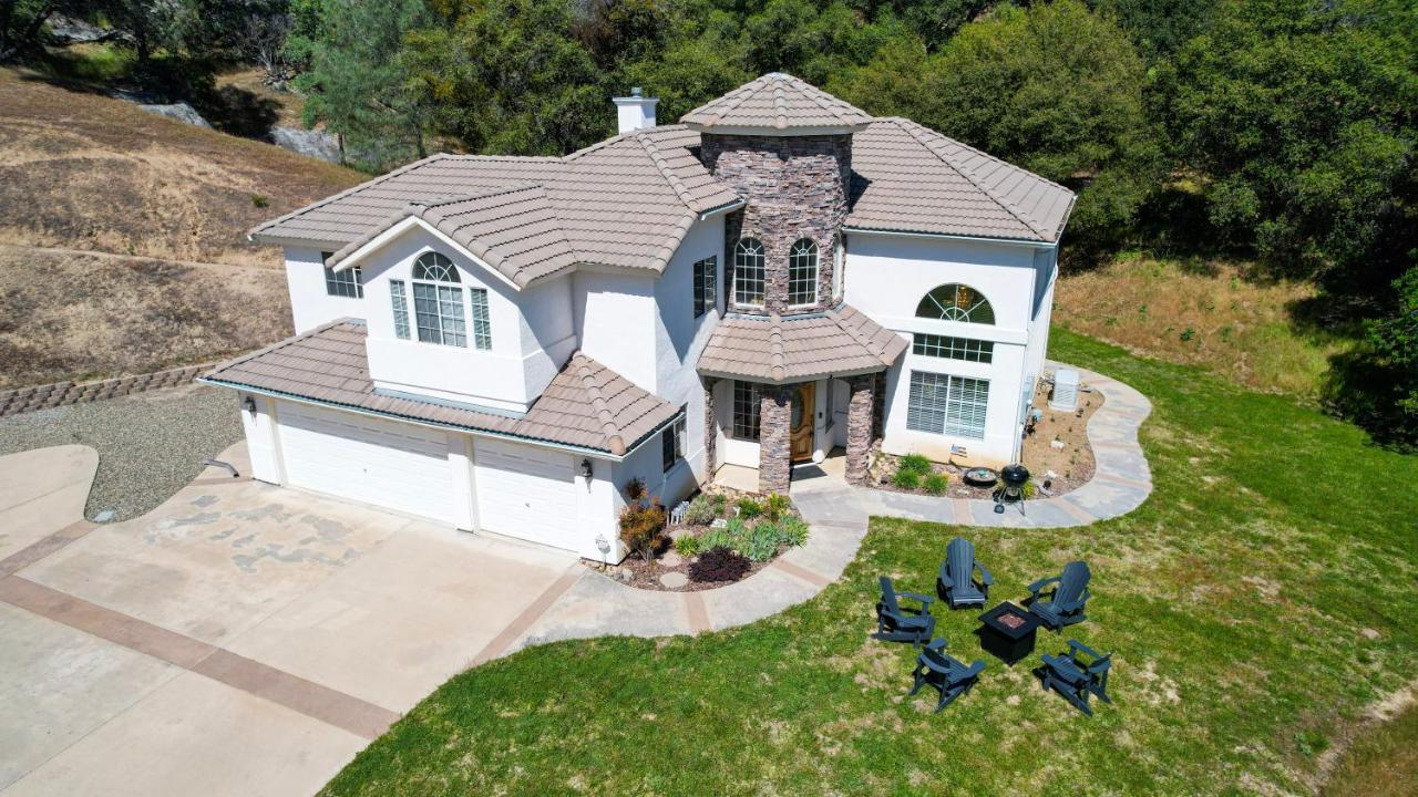 Villa Mountain Majesty With Hot Tub, Pool Table, Generator, Ev Hookup Oakhurst Exterior foto